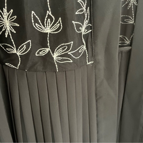 NWT Alfani Pleated Embroidered Side Split Long Sheer kimono - Picture 12 of 16